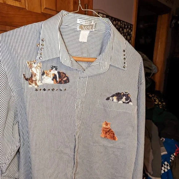 Tia | Tops | Ladies Tia Brand Striped Button Down Embroidered Cat Shirt  Size Large | Poshmark